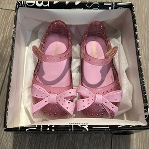 New in box Mini Melissa furadinha pink bow shoes size 7 toddler